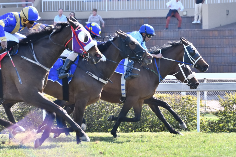 FOURTH KZN WINNER AT THE VAAL: SMELTING